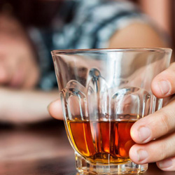 Симптоми цирозу печінки в алкоголіків